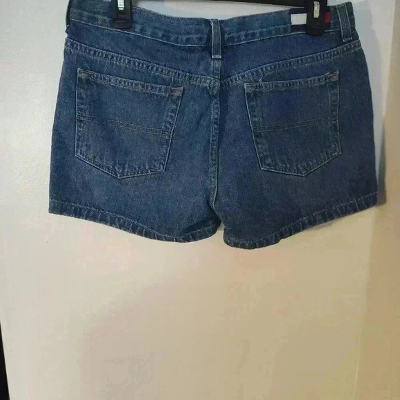Tommy Hilfiger vintage Kelly short size 7 #273 - Picture 2 of 3